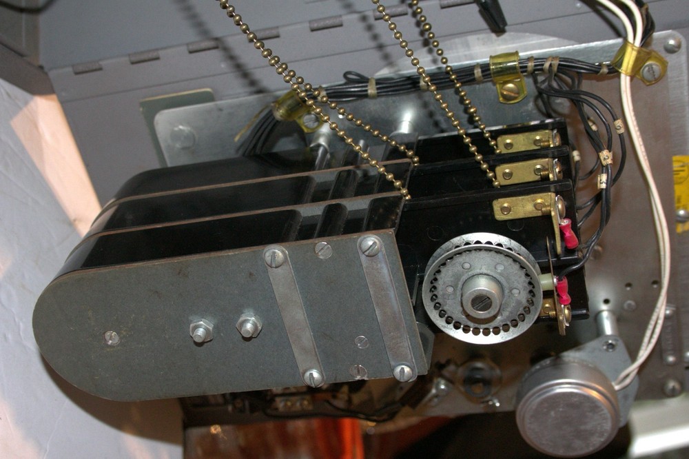 Simplex Time Recorder Clock Model No. R831