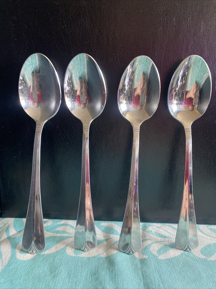 4 Pcs Rogers Co Country Shell Dinner Spoons Stainless Flatware