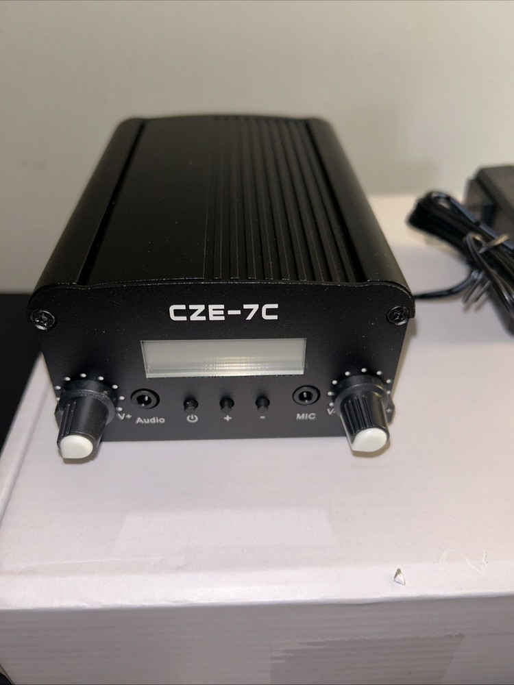 FM Transmitter Church 7/1W Mini Radio Stereo Station PLL Black w/ Antenna CZE7C