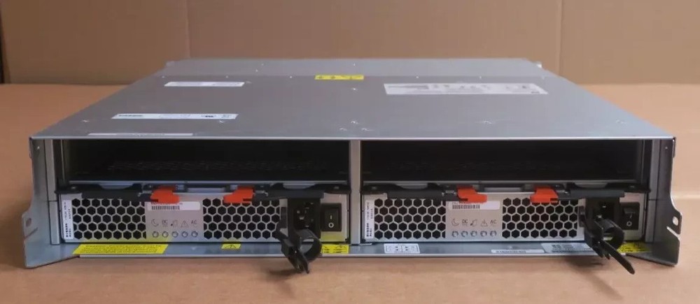 NetApp DE5600 24-Bay Storage Array with 23x 3.2TB SSD Dual PSU *No Controllers*