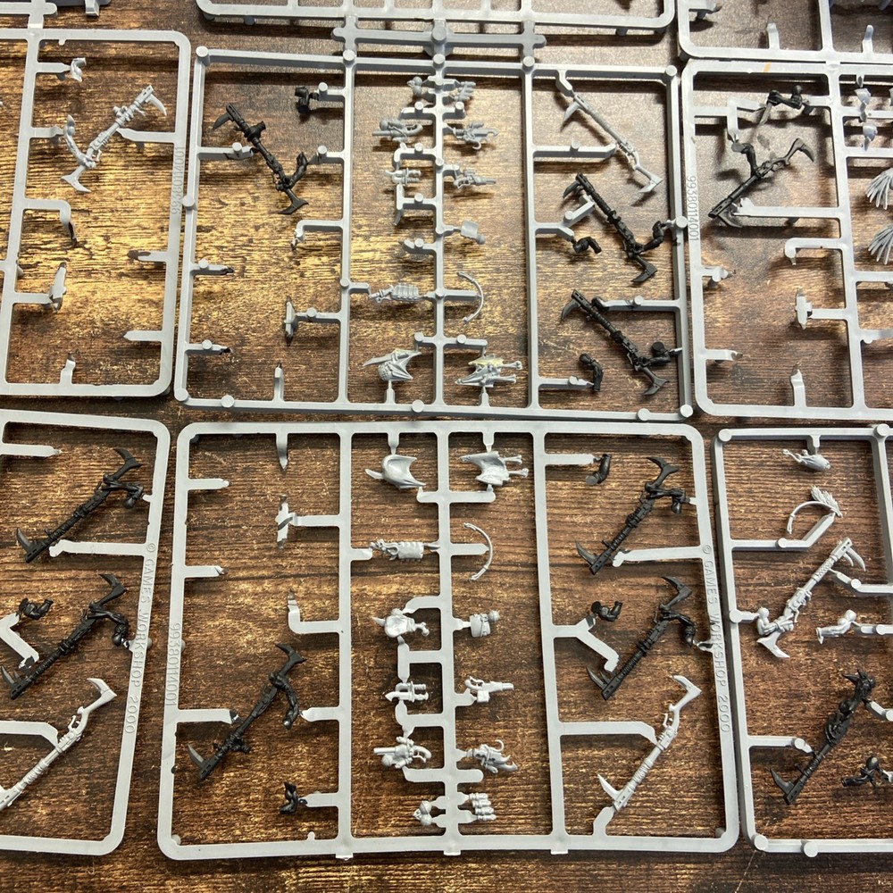 Vintage 2000s Games Workshop Sprews,