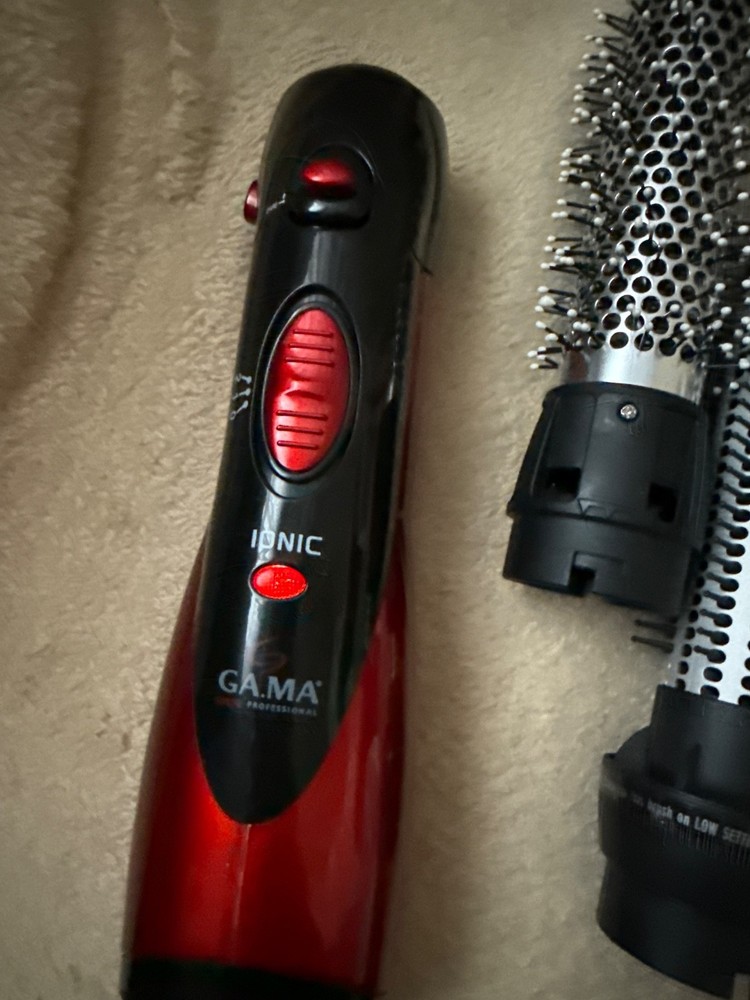 GAMA Turbo Ionic Haire Dryer Brush