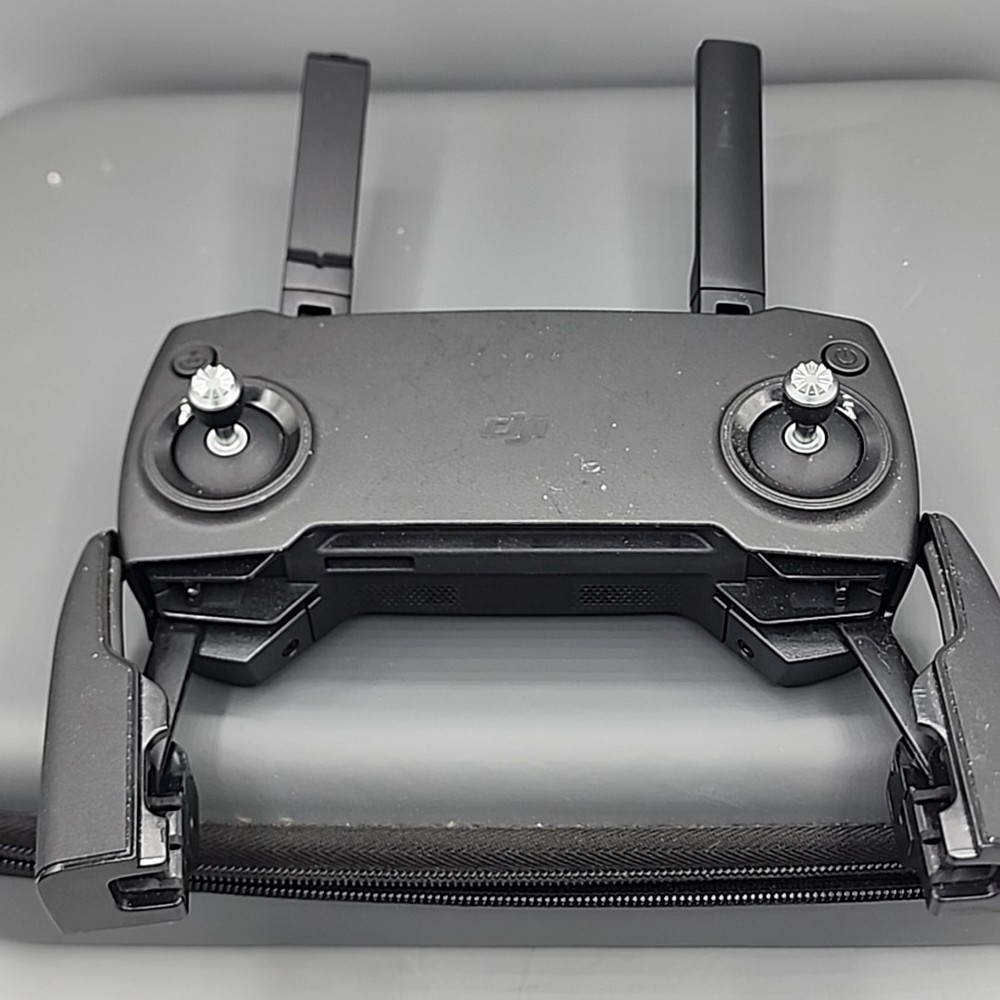 DJI Mini Mavic Mini Camera Drone Kit - Batteries, Mount, Case Propellers Tested