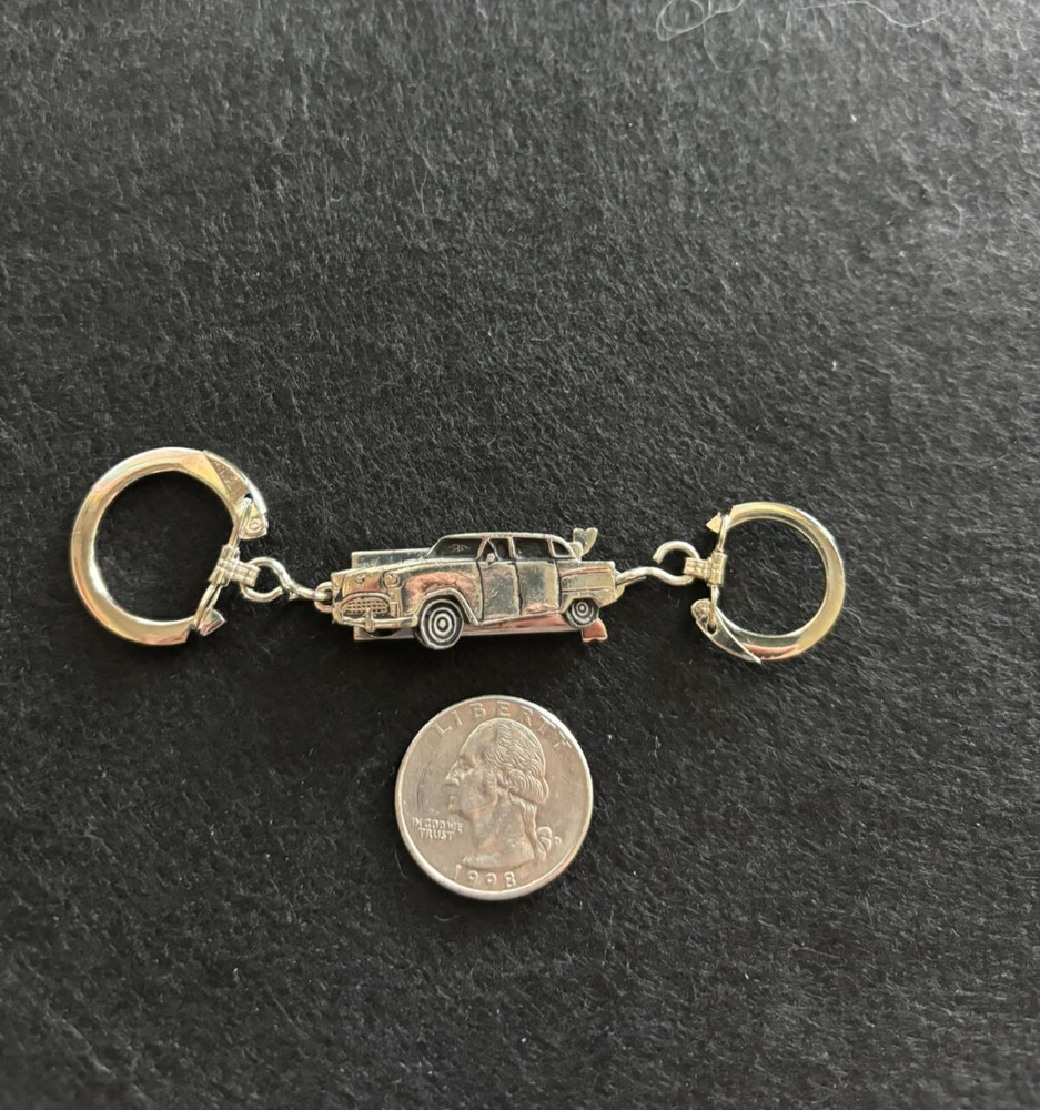 Vintage Car Pull Apart Keychain