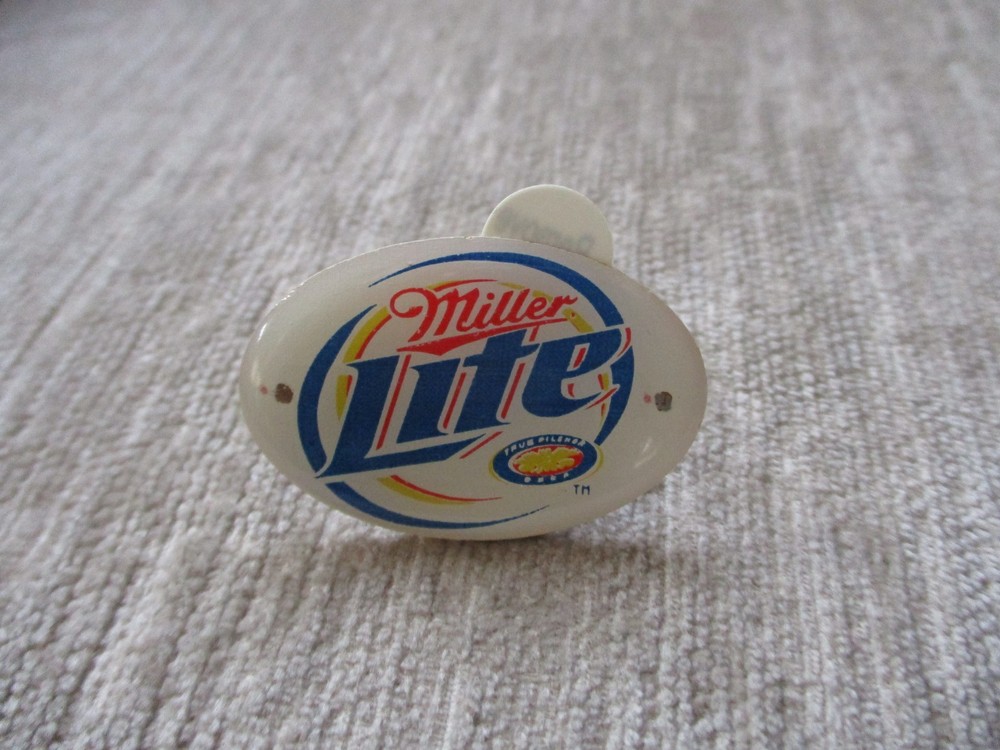 MILLER LITE LIGHTED VINTAGE LAPEL PIN - HAT PIN - Tie Tack, PINBACK