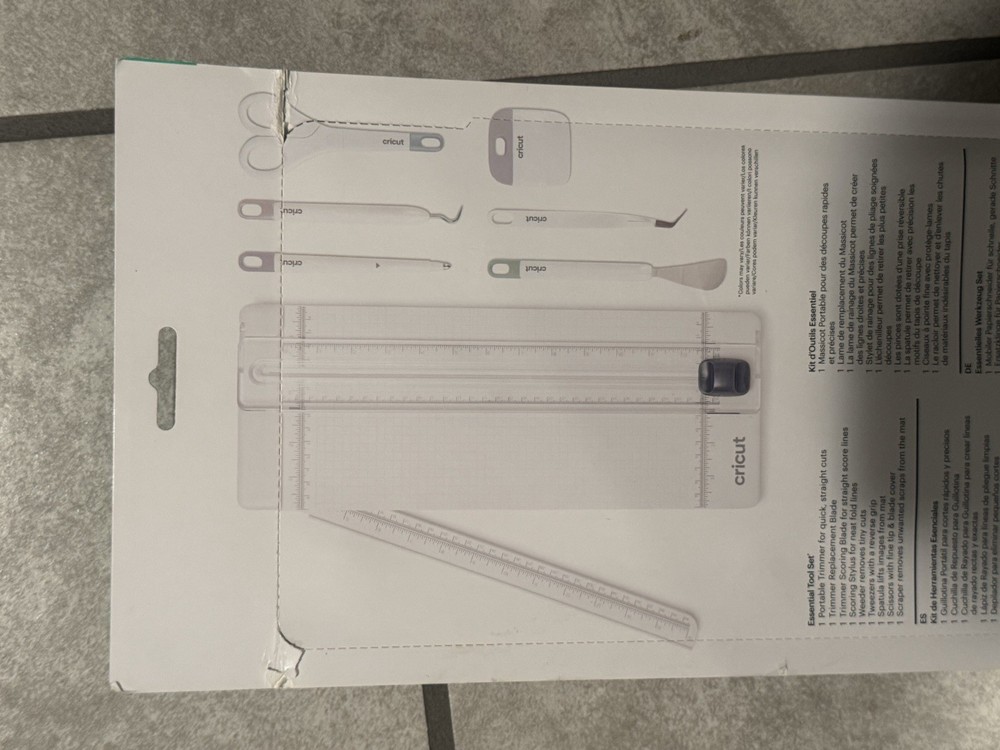 Cricut Essential Tool Set 9 pc