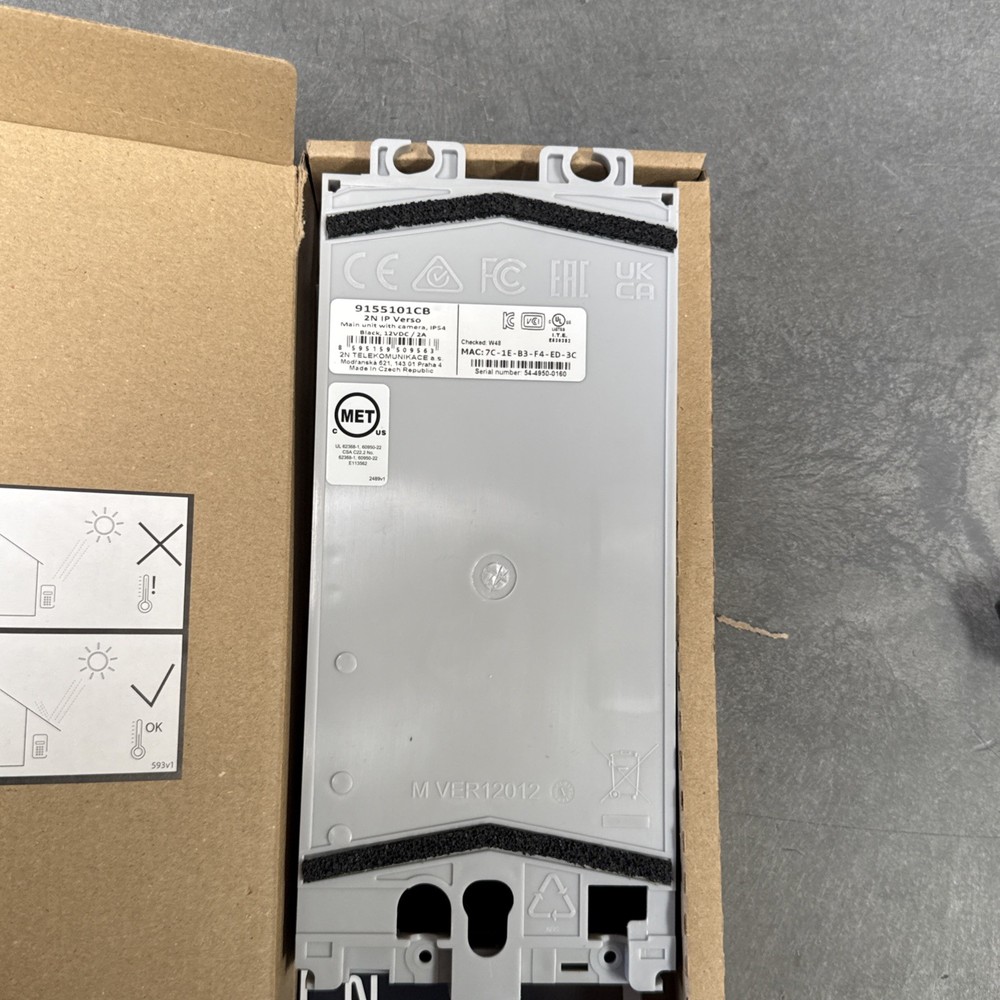2N IP Verso 9155101CB - Main Unit With Camera