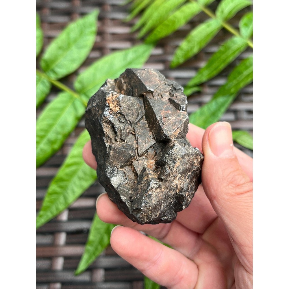 Raw Octahedral Magnetite Crystal Cluster from Utah 290g