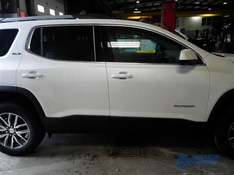 GMC Acadia 2018-2019 Telematics Interface Module Left Dash 84298328 9964