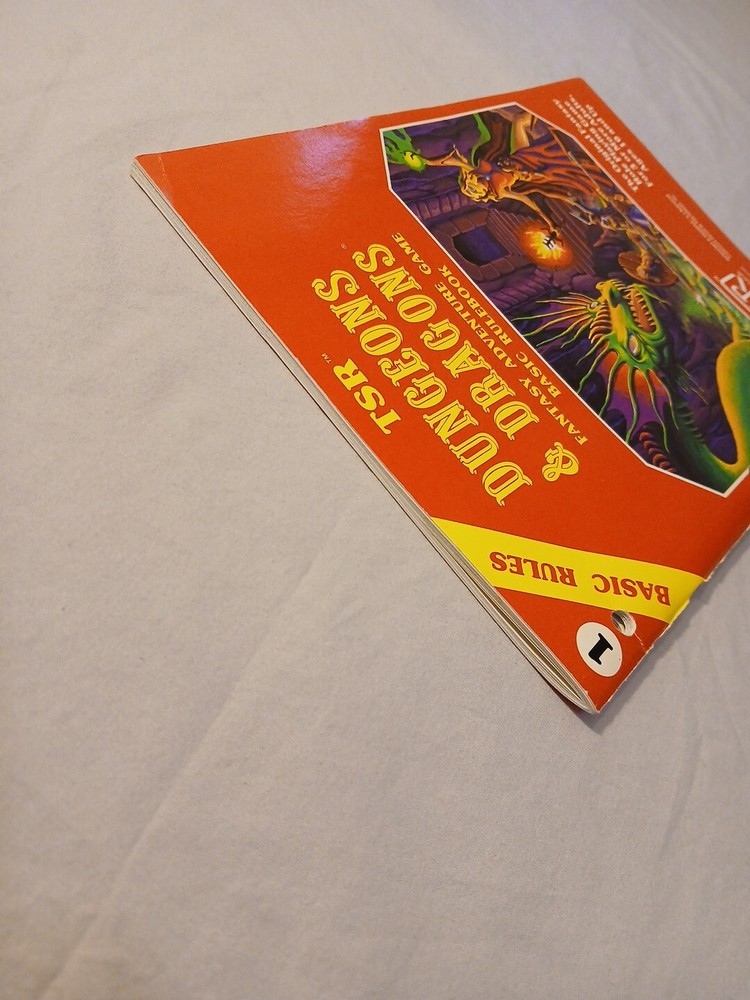 Vintage Dungeons and Dragons Basic Rulebook Very Fine Condition