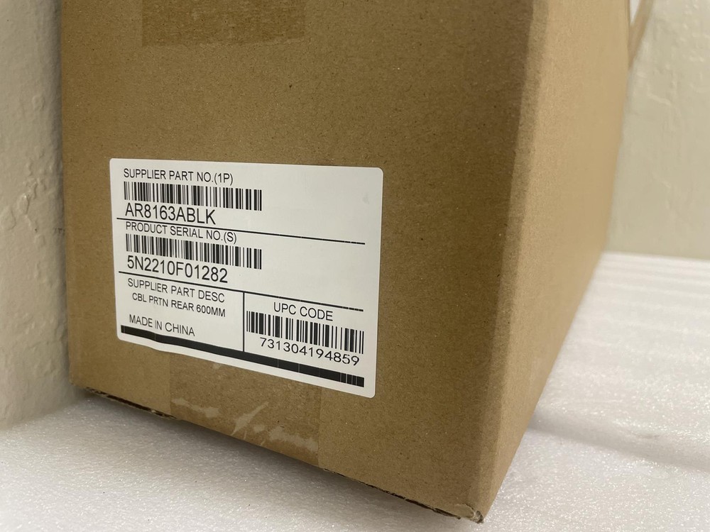 APC NETSHELTER AR8163ABLK PASS-THROUGH PARTITION