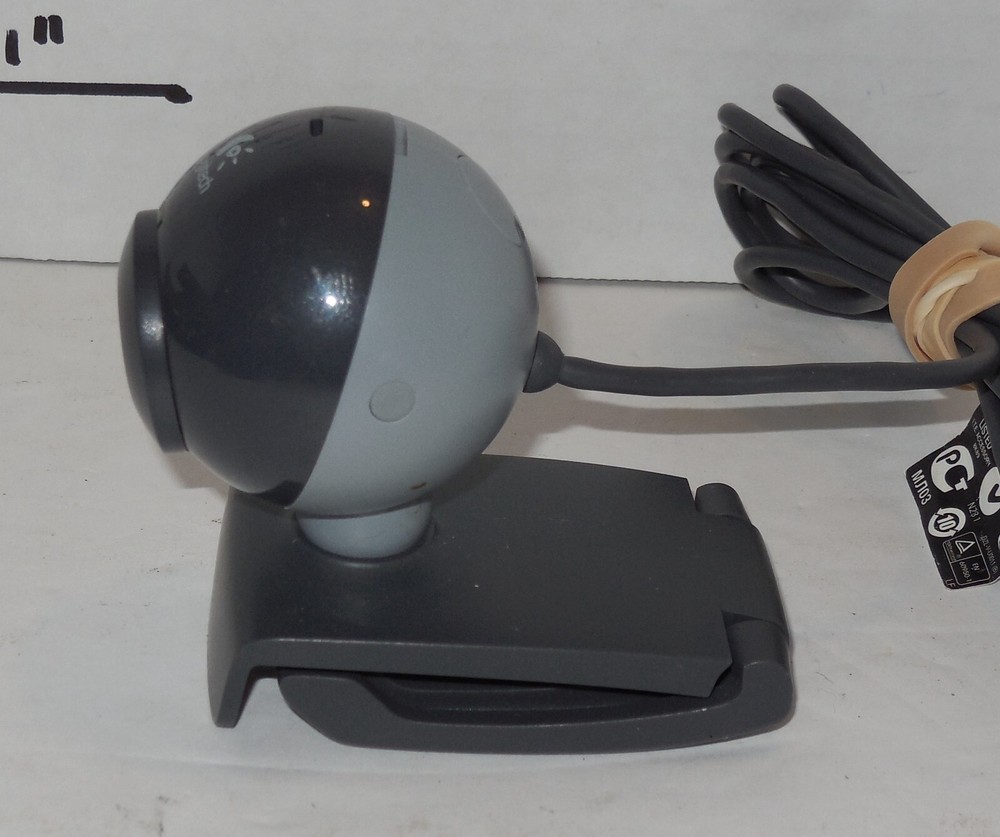 Logitech Webcam with built in Mic Model V-U0011