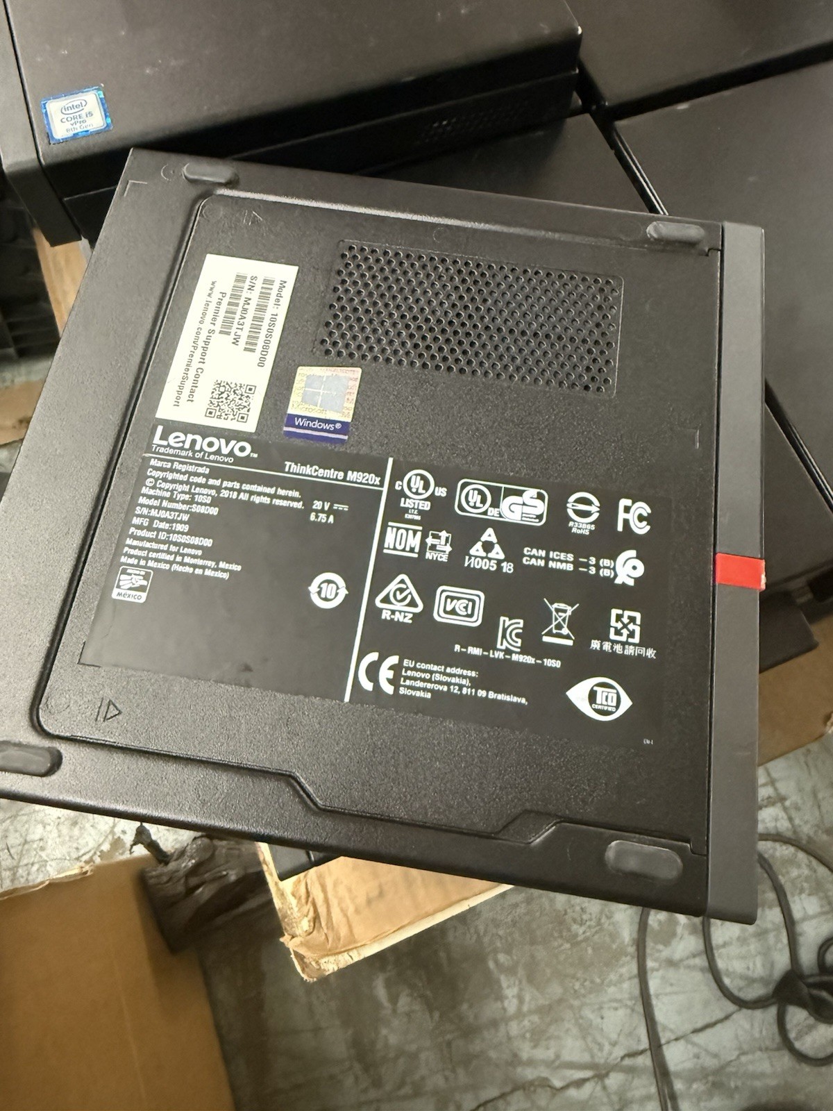 lenovo thinkcentre m920x Tiny (32gb Ram i5 8500)