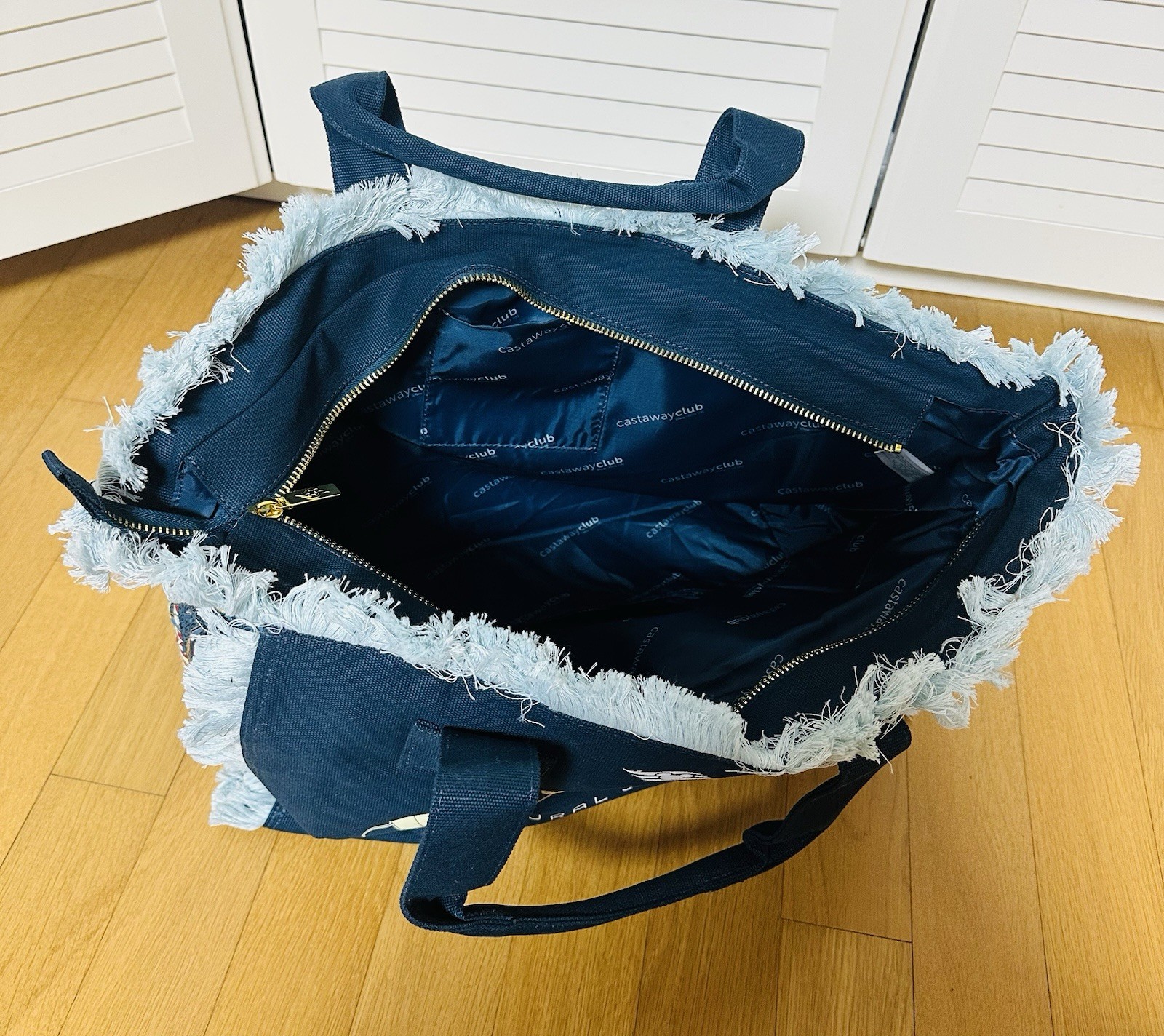 Disney Cruise Line Adventure Inaugural Castaway Club Tote Bag Mickey Minnie