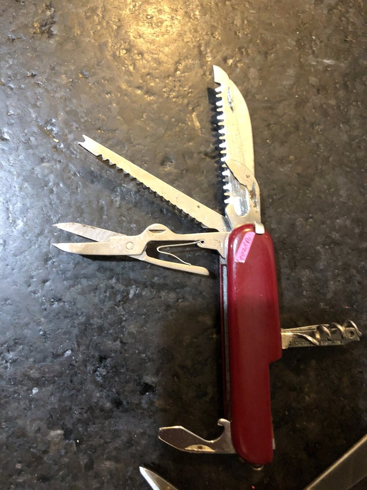 20+ Large & Small Multitool Knives, empty knif cases, etc Lot