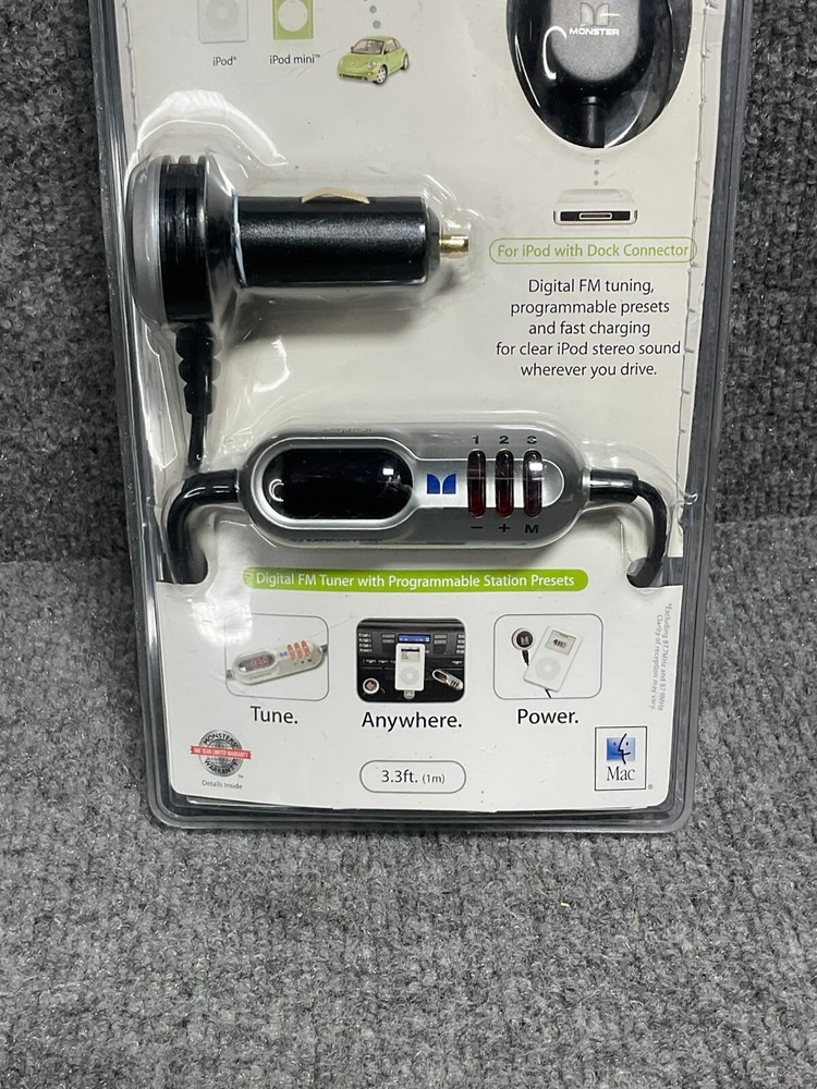 Monster iCarPlay Wireless 😊 FM Transmitter/Charger for iPod