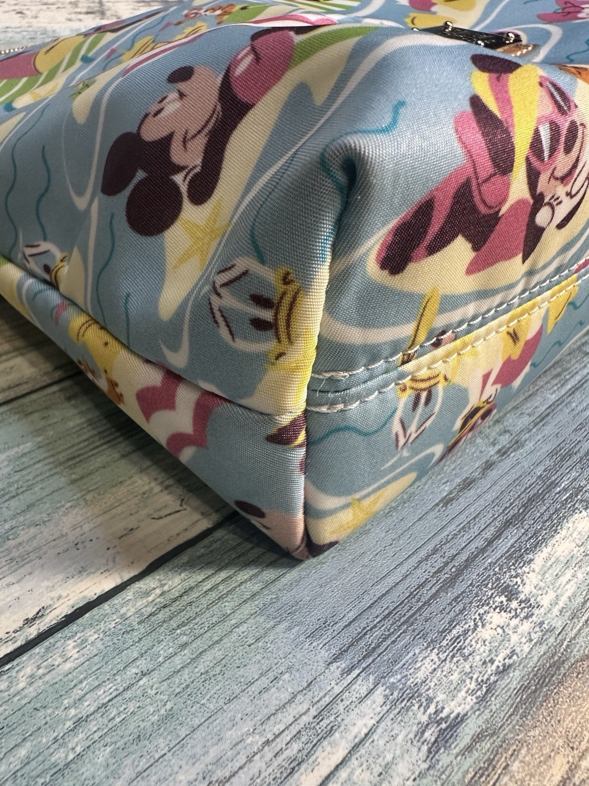 Disney x Dooney & Bourke Beach Nylon Letter Carrier Mickey PreOwned w/Tags