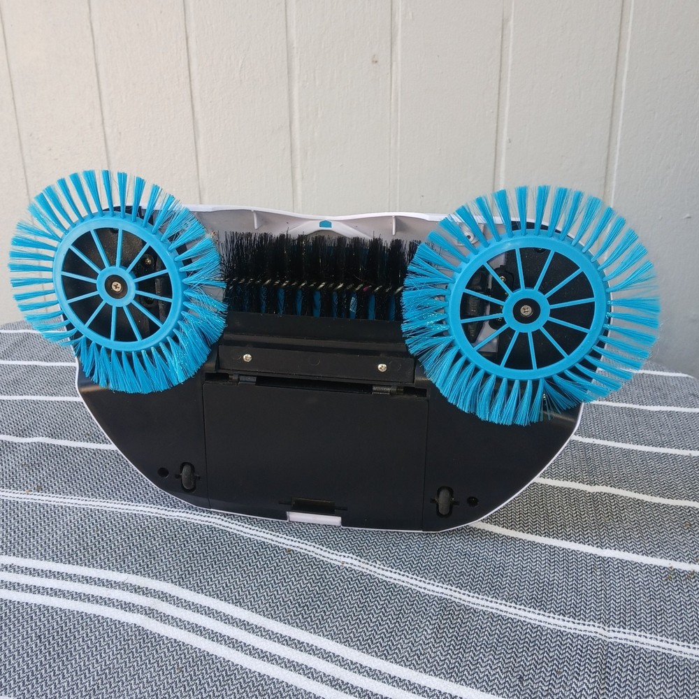 BulbHead Brush Head Attachment with Rotating Brushes Plastic Rectangle