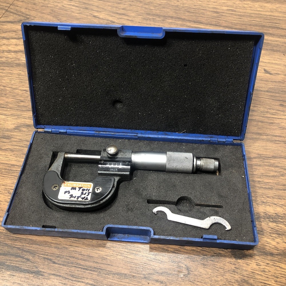CEN TECH  0-1" MICROMETER