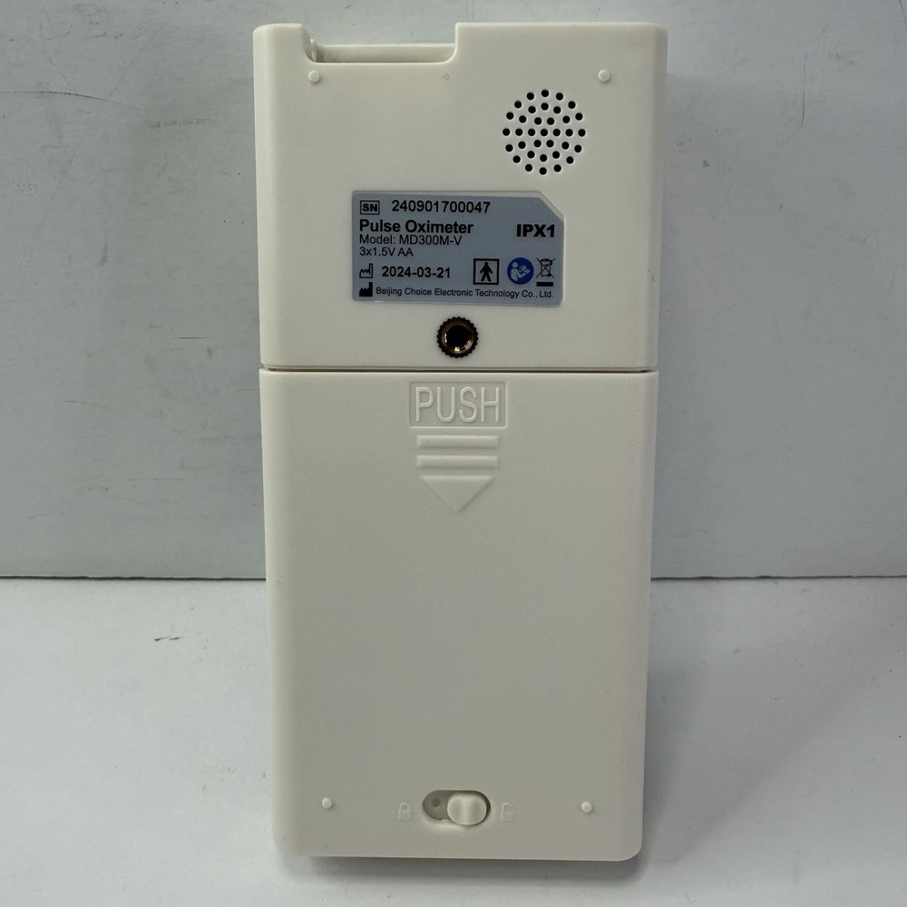 ChoiceMMed MD300M-v Handheld Pulse Oximeter Screen OPENED BOX - TESTED