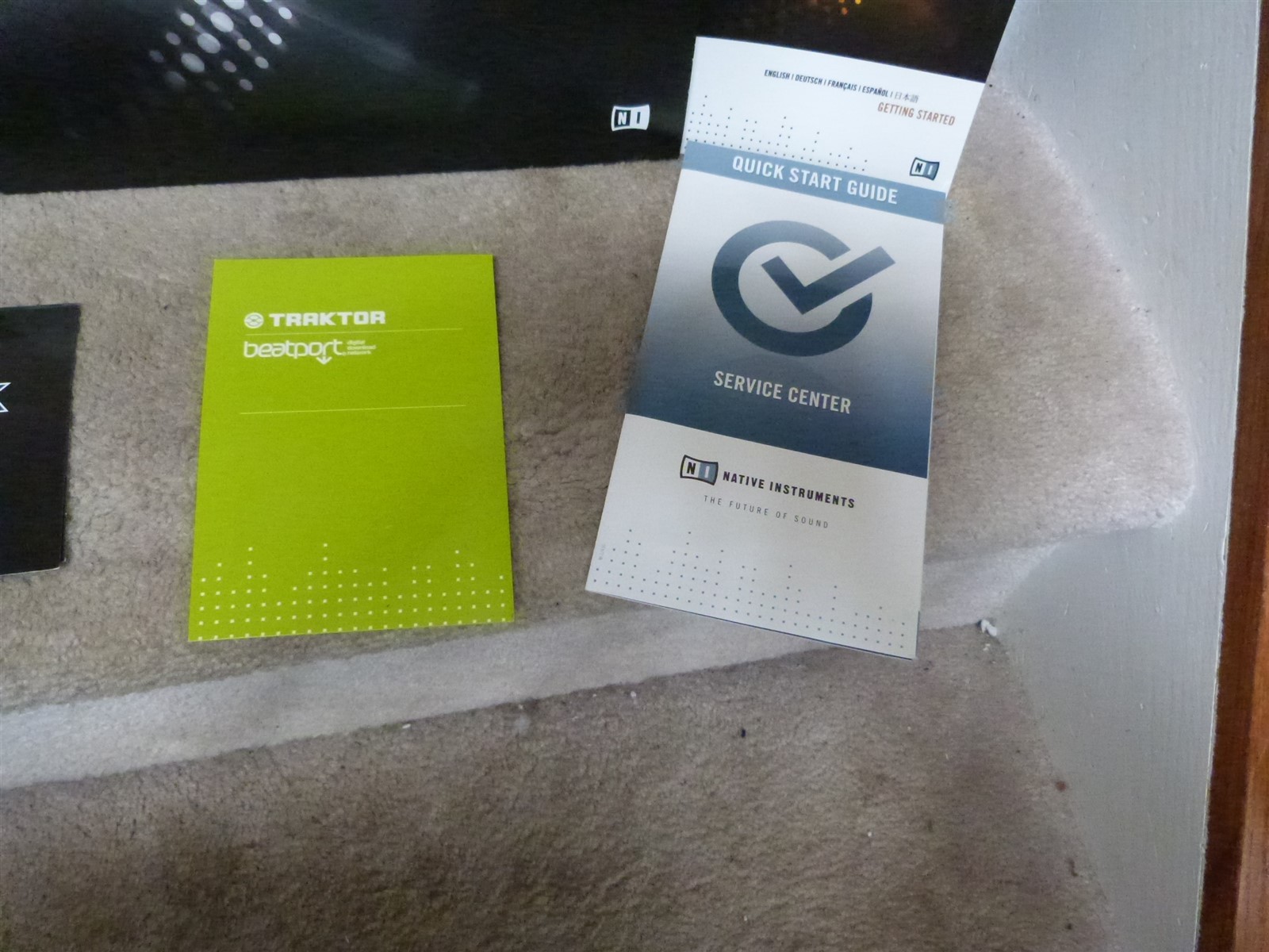 Native Instruments TRAKTOR Scratch Pro Upgrade Kit Digital Heart Vinyl Soul