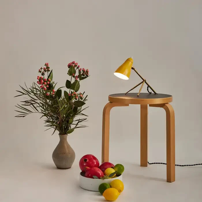 Giuseppe Ostuni "Ochetta" Yellow Wall or Table Lamp