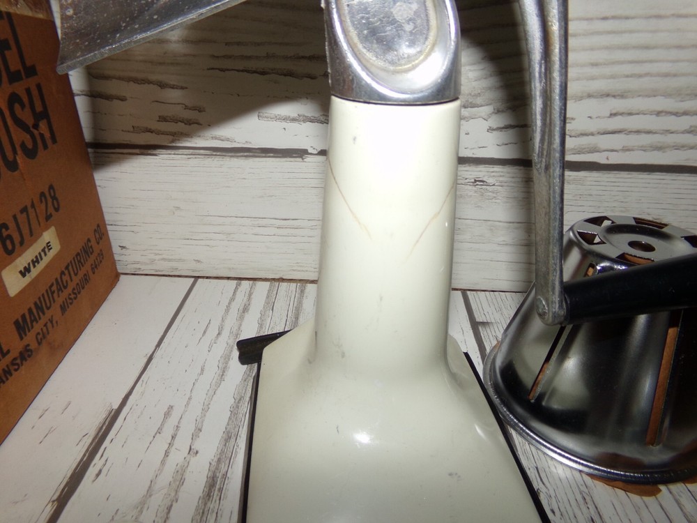 Rival Combination Grindomatic / Shredomatic model 390SH