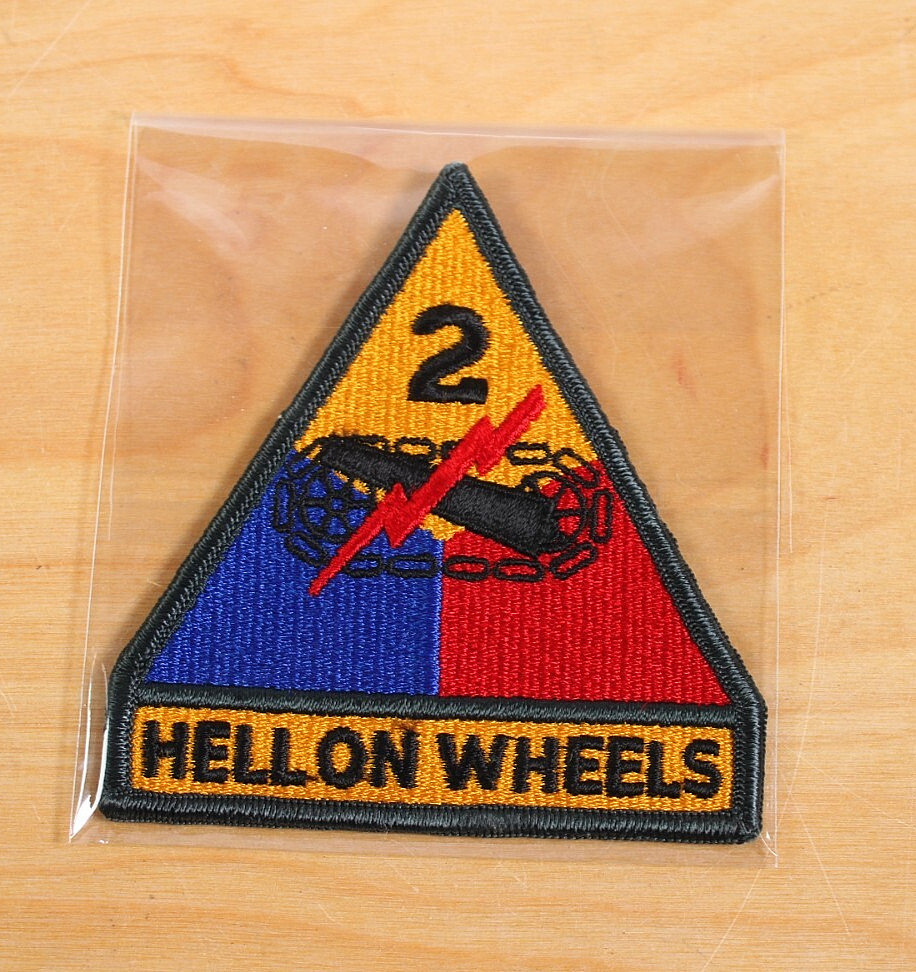 WWII US 2ND Armored "HELL ON WHEELS" Division Jacket Sleeve Insignia Patch
