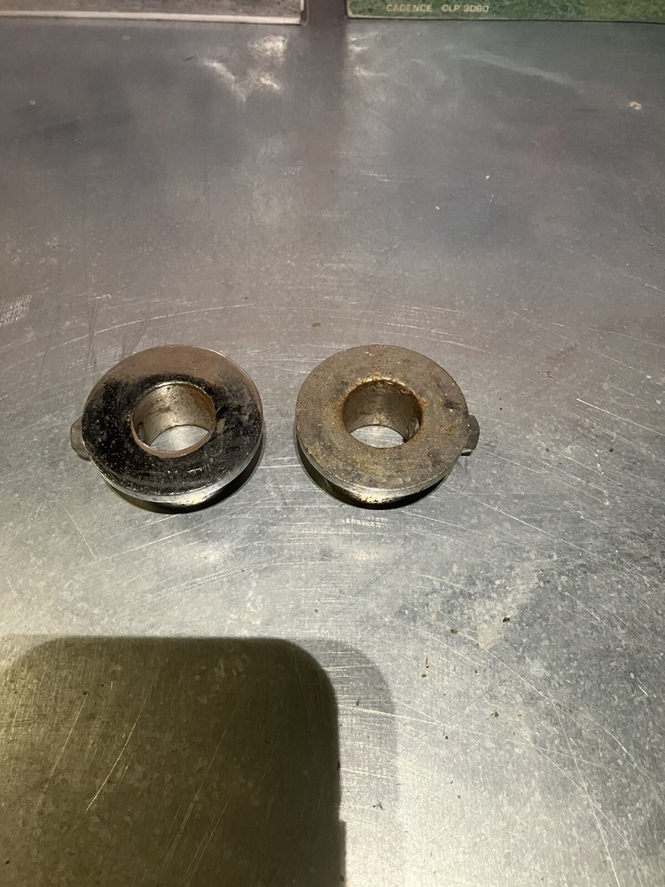 2 VINTAGE 1” WEIGHT PLATE COLLARS STANDARD
