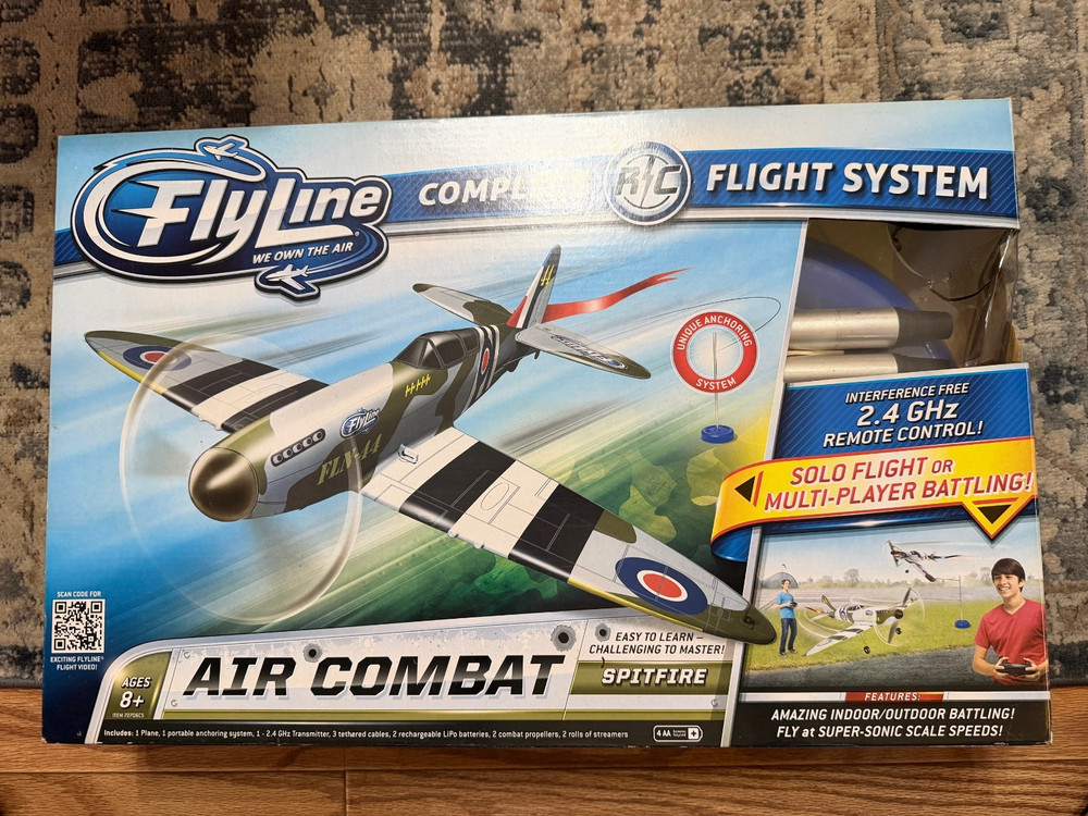 FLYLINE AIR COMBAT COMPLETE REMOTE CONTROLLED FLIGHT SYSTEM SPITFIRE AIRPLANE