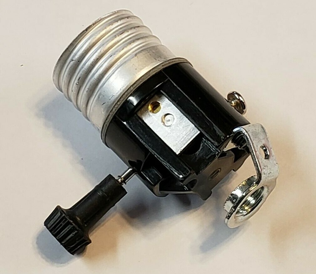 ON/OFF TURN KNOB INTERIOR LAMP SOCKET WITH HICKEY LAMP PART NEW 30170J