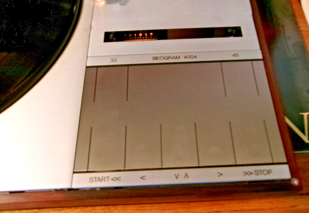 Bang & Olafson Beogram 4004 turntable