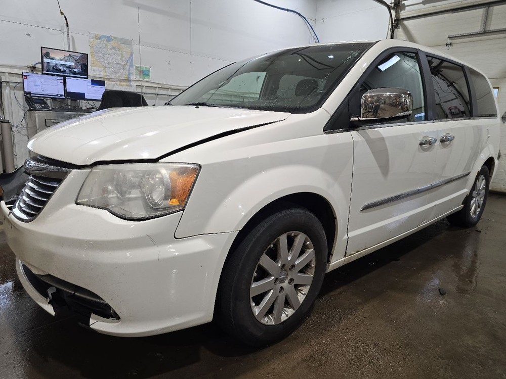 Used Blind Spot Detection System Warning Control Module fits: 2011 Chrysler Town