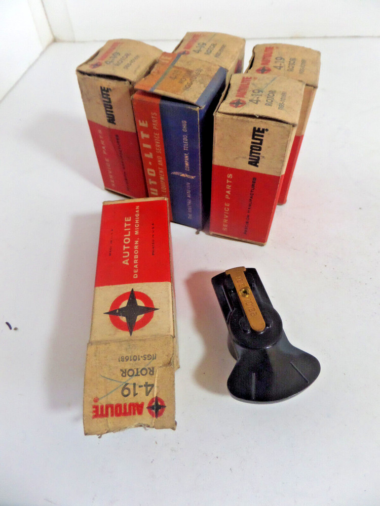 4-19 distributor rotor  NOS vintage