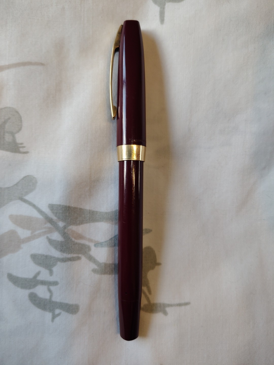 Sheaffer Touch down Bordeaux Plastic Gold Plated Fine Nib Fountain Pen USA