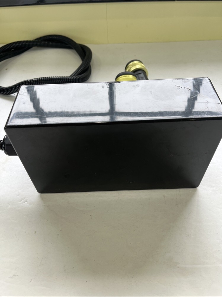 Insulation Breakdown & HV Measurement Test Box Vbal Select P146 V1