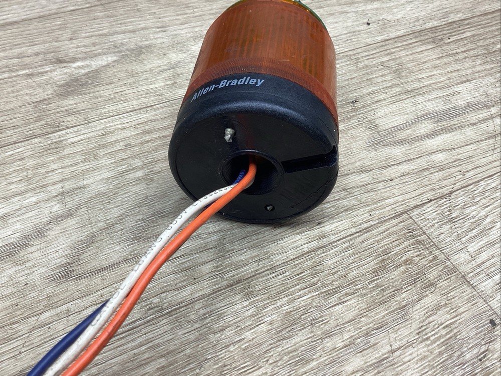 Allen-Bradley Orange Stack Light 855T-BSB SER. A #819M15