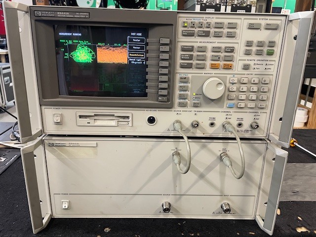 HP 89441A VECTOR SIGNAL ANALYZER DC-2650MHz WITH RF SECTION