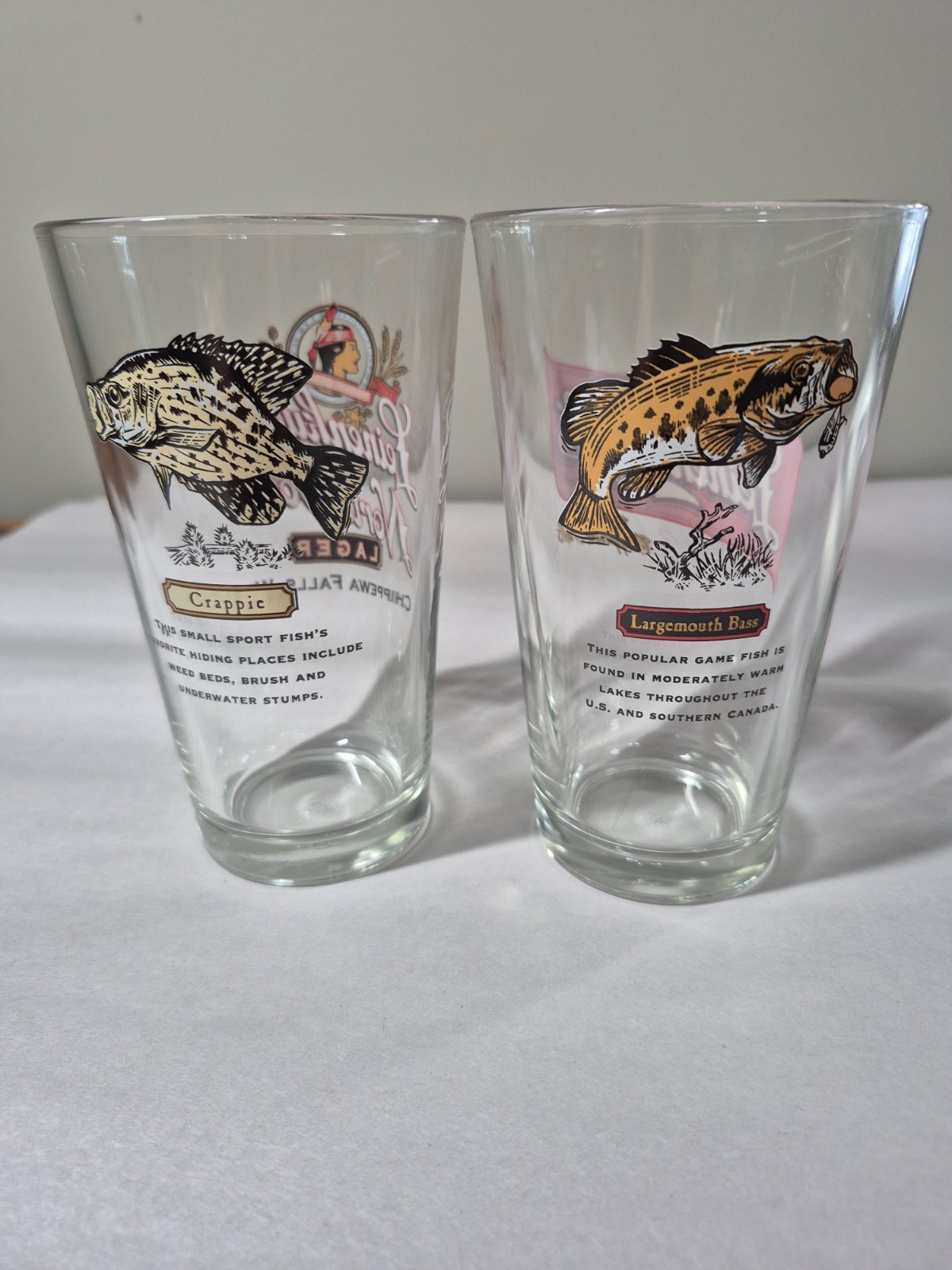 Set Of 2 Leinenkugel Fishing Beer Pint Drinking Glass Crappie & Largemouth Bass