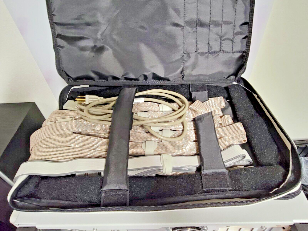 AGILENT 16821A LOGIC ANALYZER