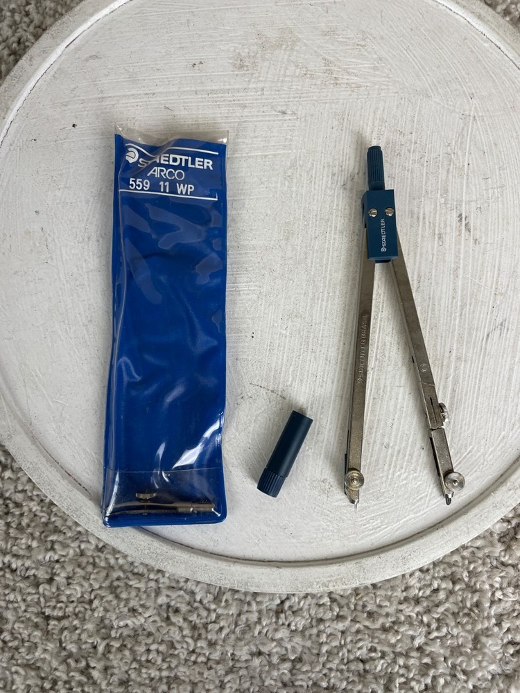 Staedtler 559 11 WP Arco Precision Compass Basic with Lead Box