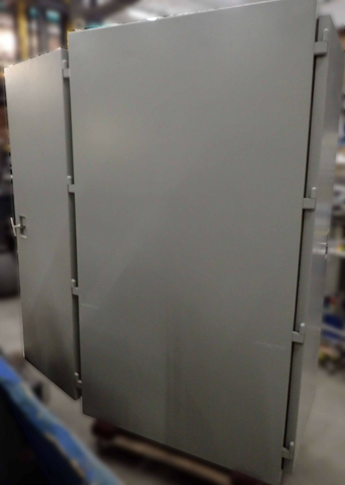 COMPLETE MINT CONDITION HARRIS RF1130AH 1kW SOLID STATE RF RADIO TRANSMITTER!