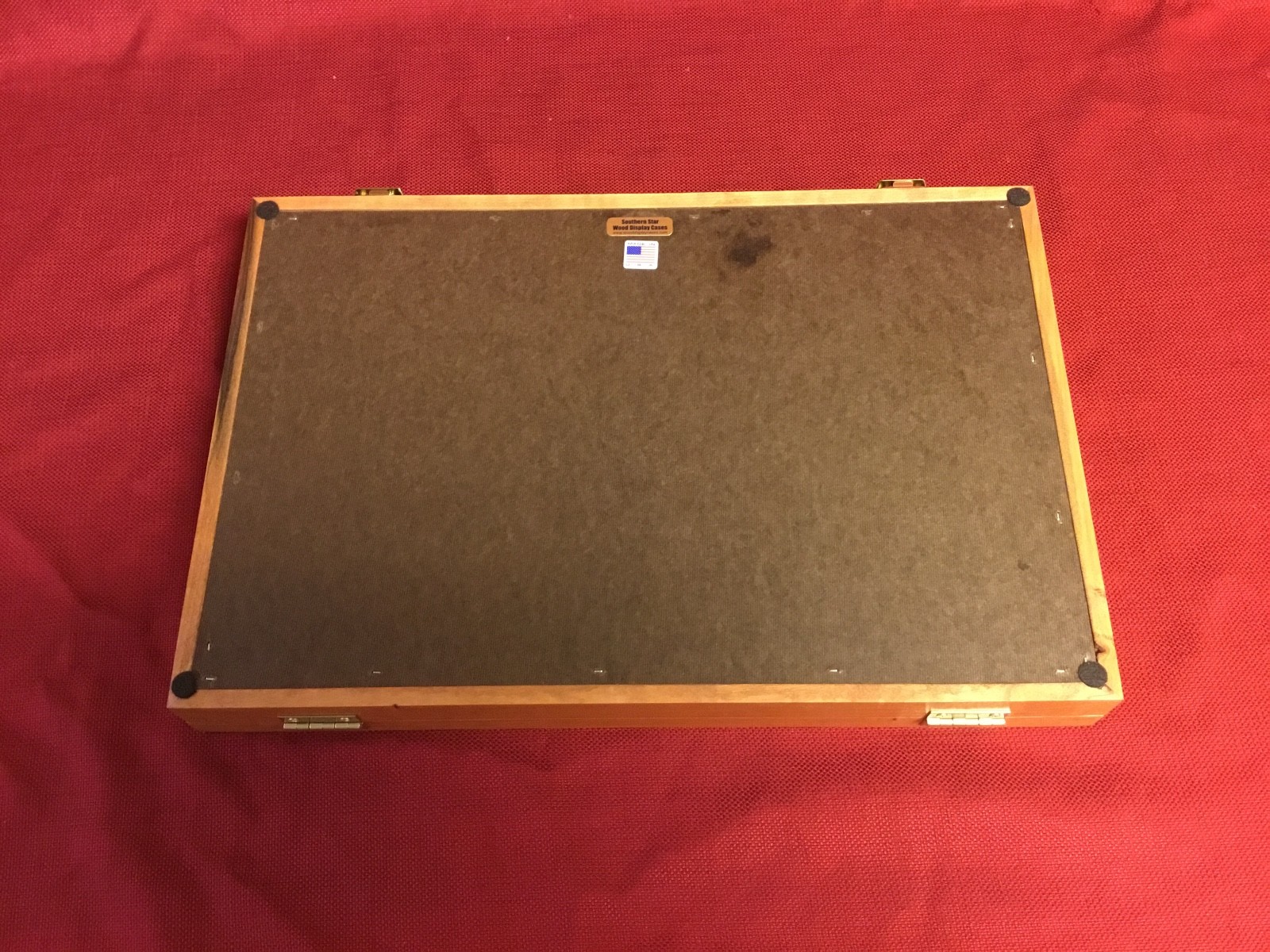 Zippo lighter cherry wood display case with 30 compartment holder