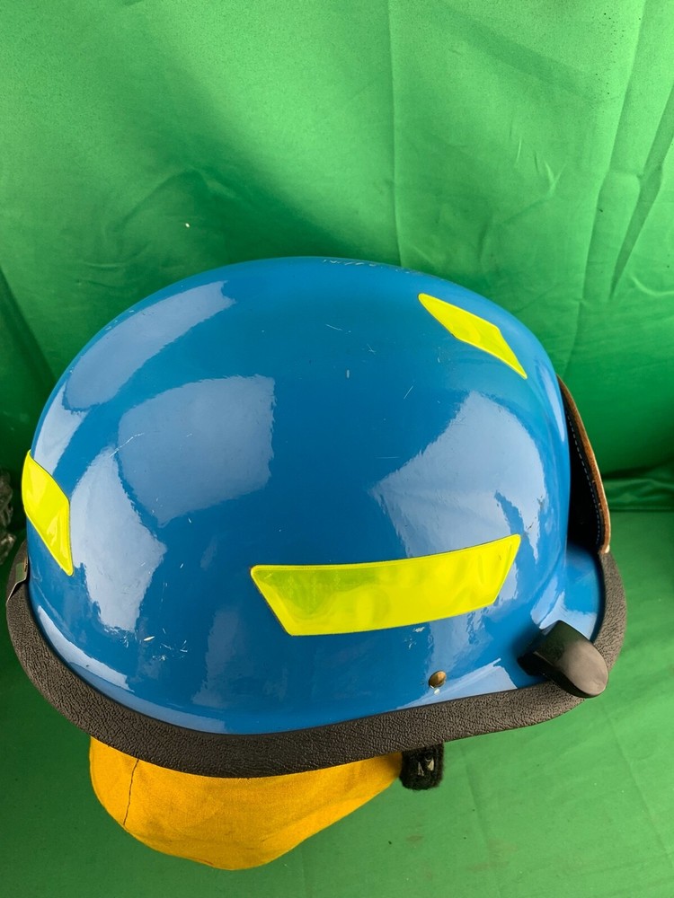 Cairns Firefighter HP3 Commando Helmet Blue