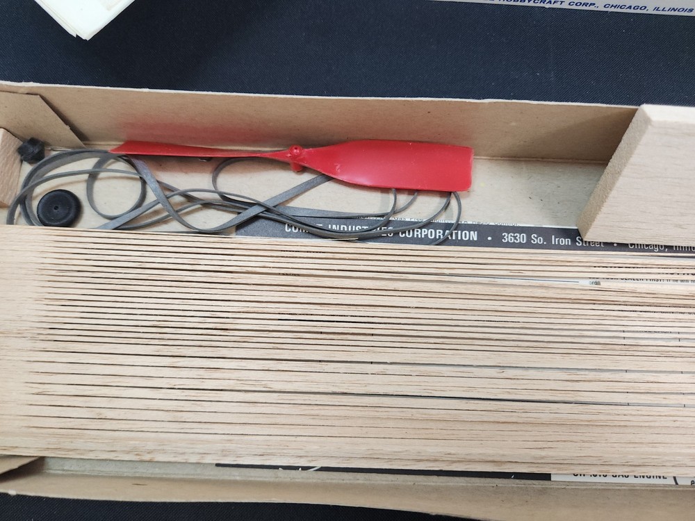 Vintage Balsa model plane kit Comet Ercoupe 3407 24" span