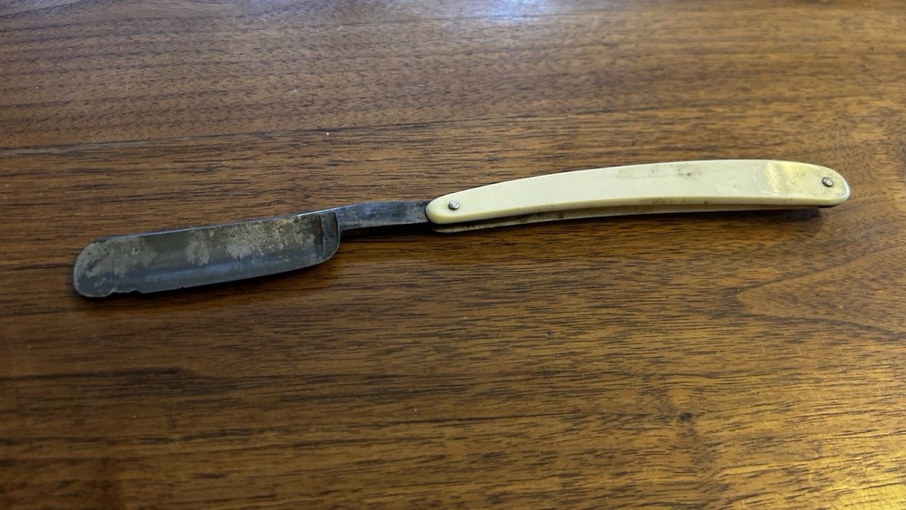 Vintage Bone Handle Straight Razor