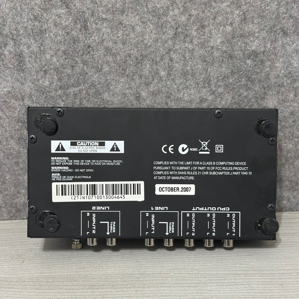 Numark Virtual Vinyl DJ Audio Interface USB Phono Line Box October 2007 Black