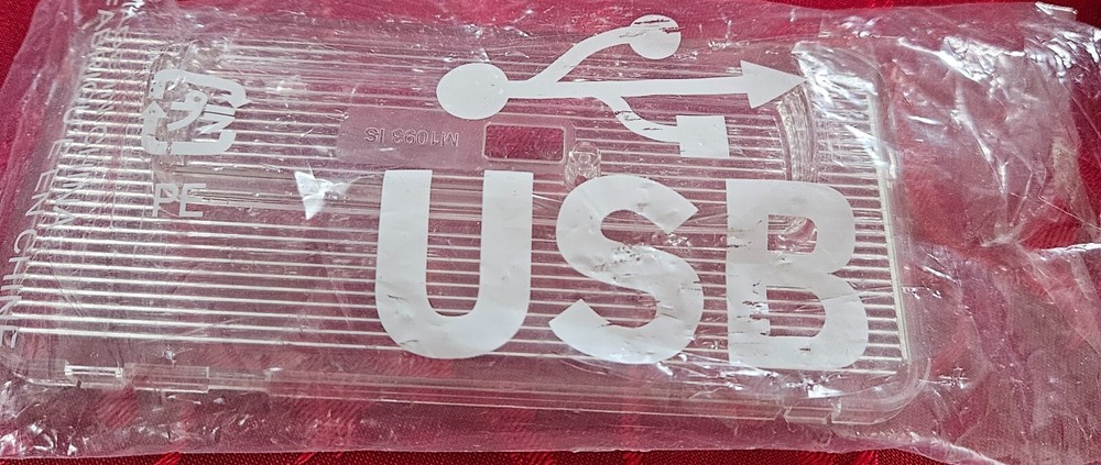Vintage Plastic USB holder