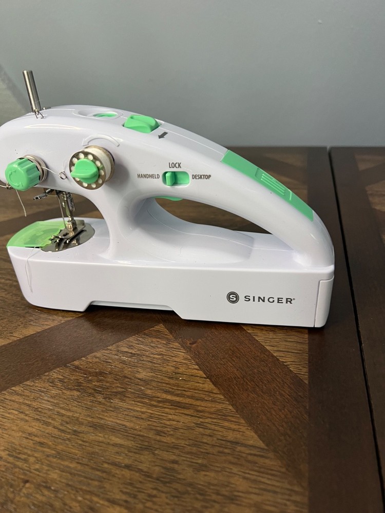 Singer Stitch Quick+ Cordless Mending Sewing Machine Portable