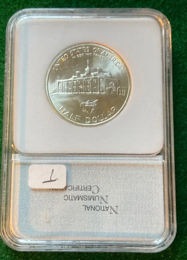 1982 D Silver Washington Half Dollar - T28